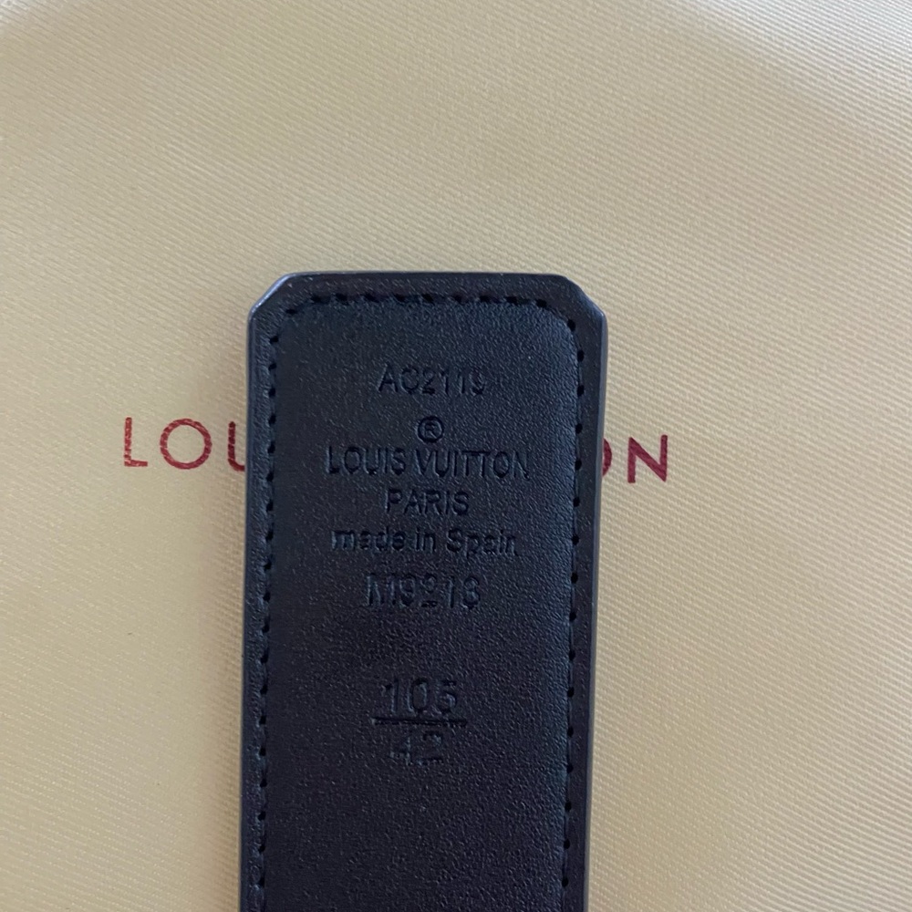 Louis Vuitton Belt - Picture 3 of 5